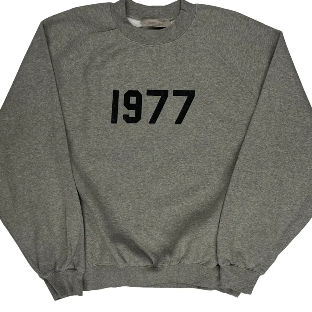 1977 Essentials Sweatshirt - Large Grey Cotton - Image 5