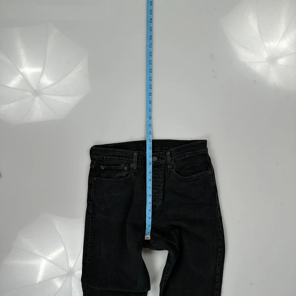 501 Levis Jeans - 30W 28L Black Denim - Image 4