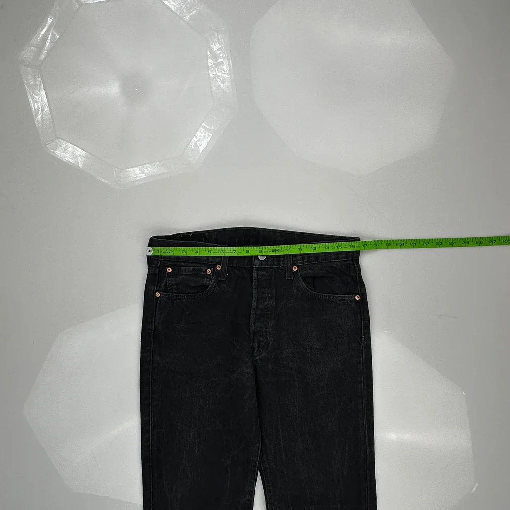 501 Levis Jeans - 33W 32L Black Cotton - Image 3