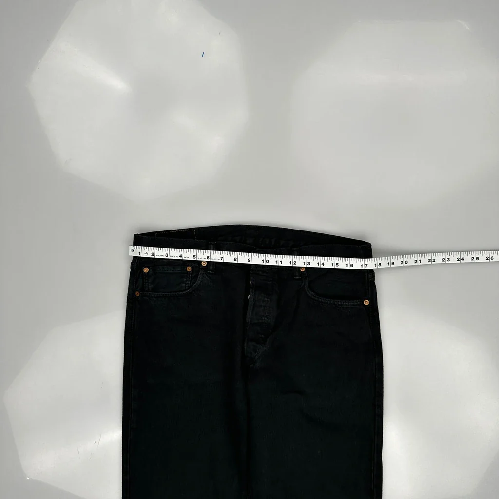 501 Levis Jeans - 34W 32L Black Cotton - Image 3