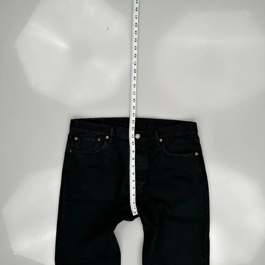 501 Levis Jeans - 34W 32L Black Cotton - Image 4