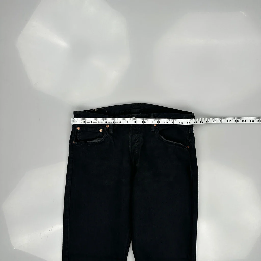 501 Levis Jeans - 34W 32L Black Cotton - Image 3