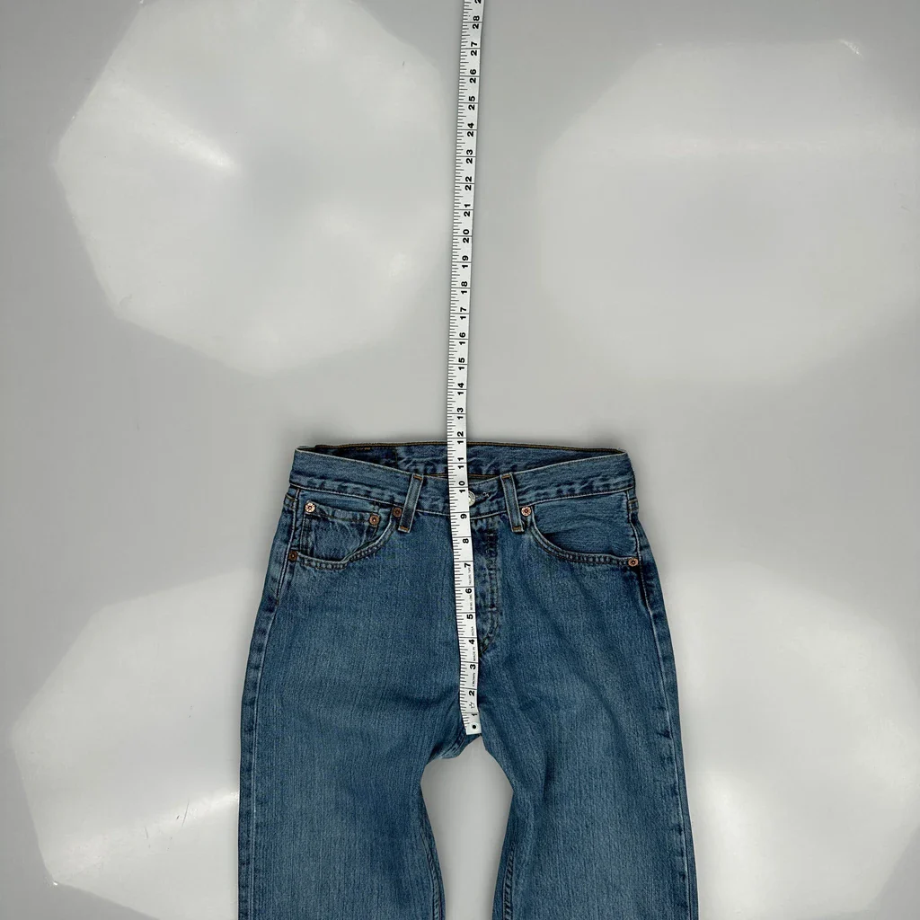501 Levis Jeans - 28W 30L Blue Cotton - Image 4