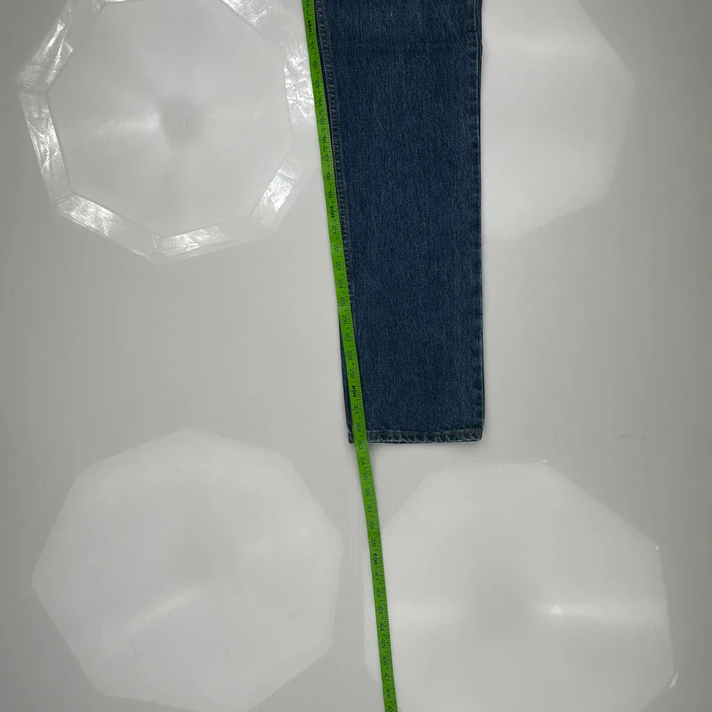 501 Levis Jeans - 28W 32L Blue Denim - Image 5