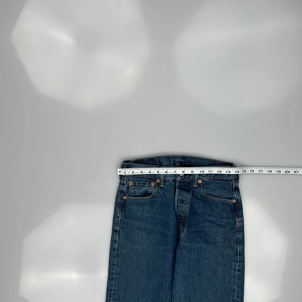 501 Levis Jeans - 29W 34L Blue Denim - Image 3