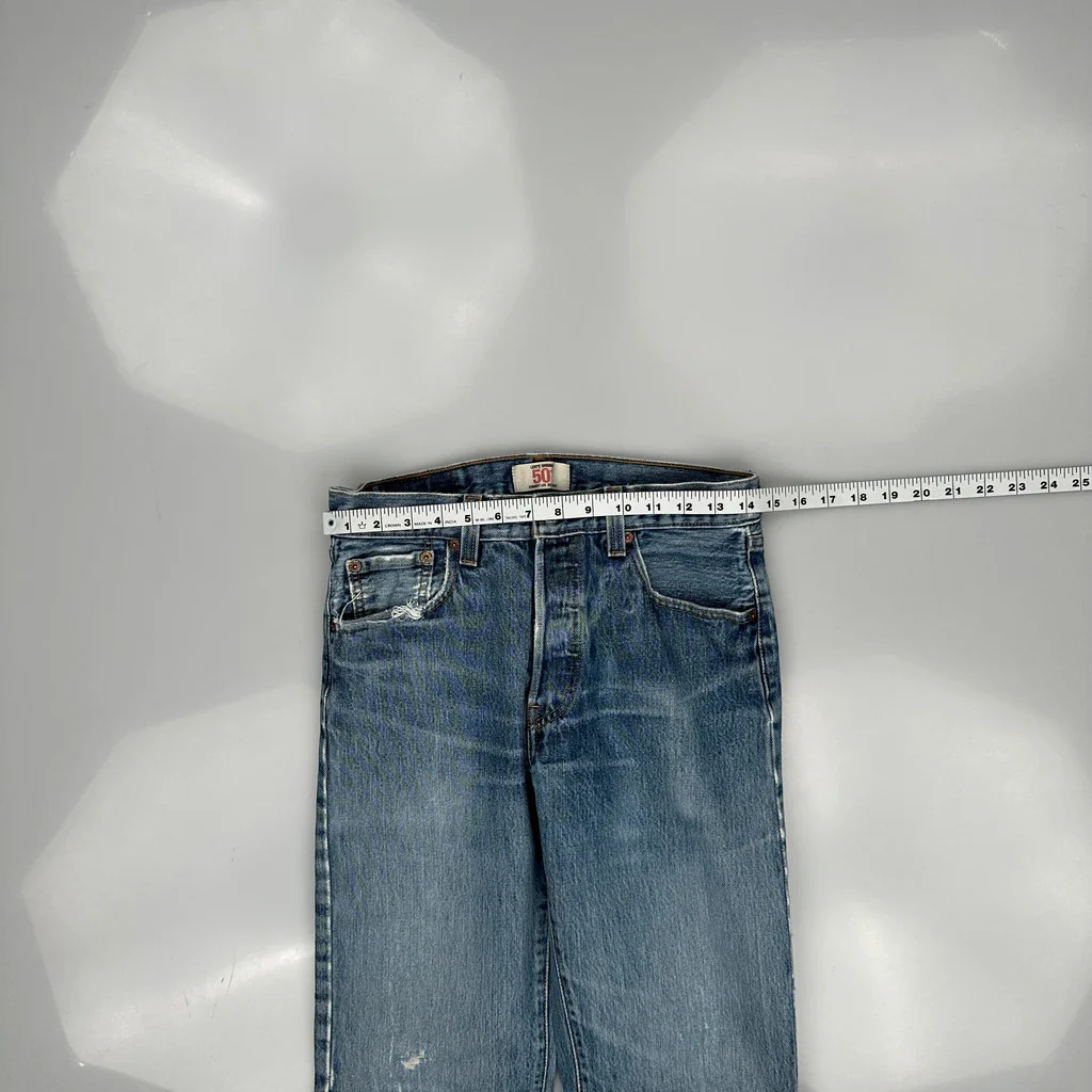501 Levis Jeans - 30W 34L Blue Cotton - Image 3
