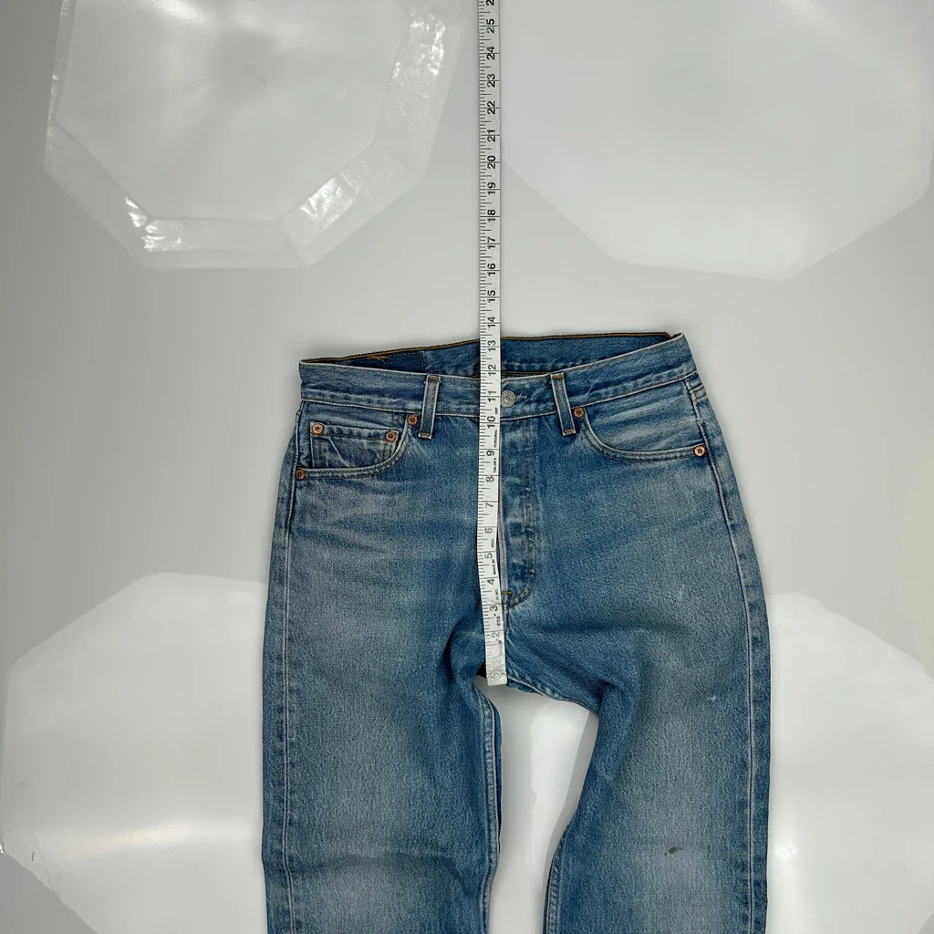 501 Levis Jeans - 31W 34L Blue Cotton - Image 4