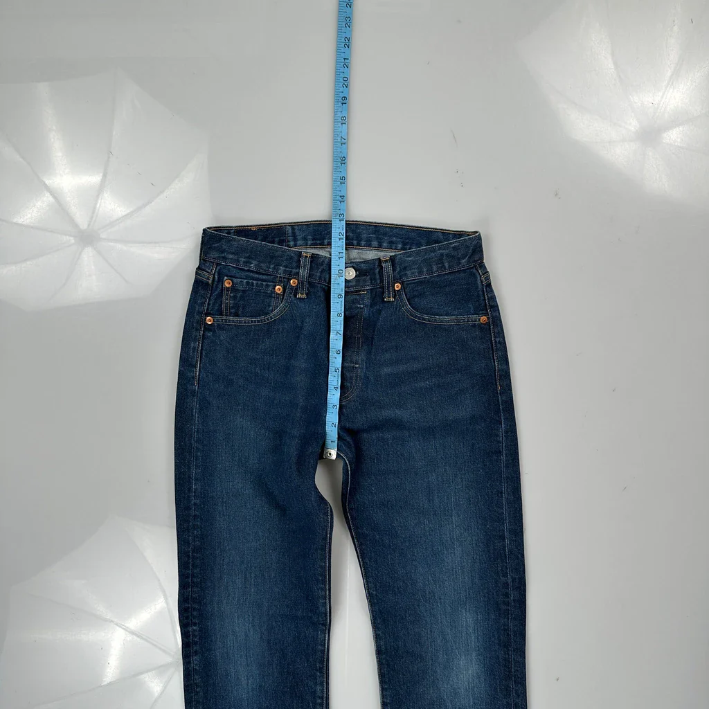 501 Levis Jeans - 30W 32L Blue Denim - Image 4