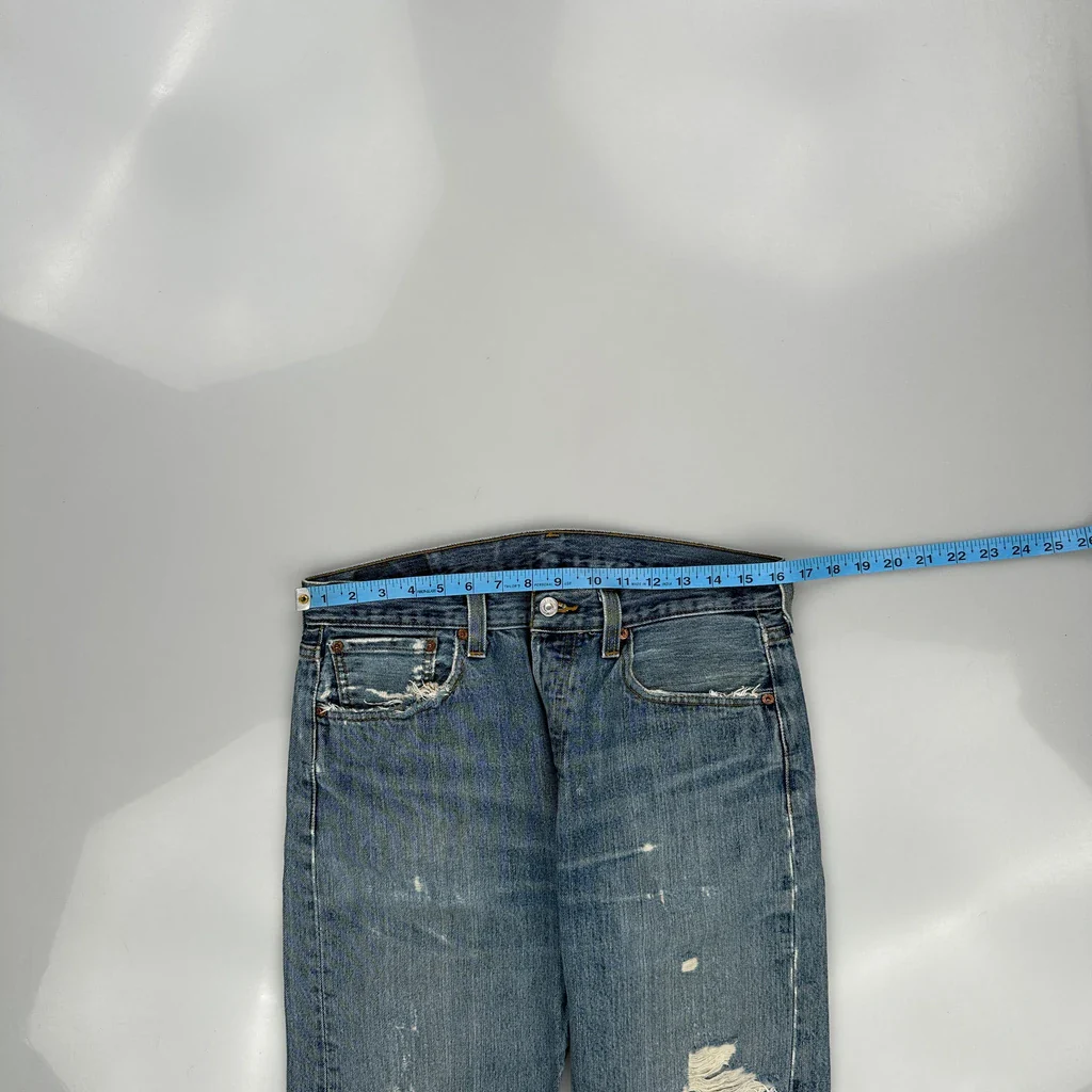 501 Levis Jeans - 32W 29L Blue Denim - Image 4