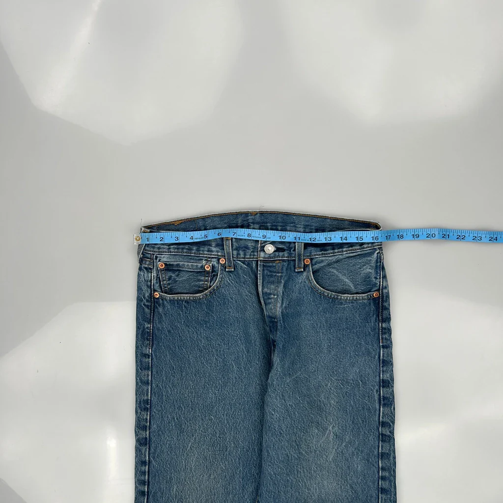 501 Levis Jeans - 32W 29L Blue Cotton - Image 3