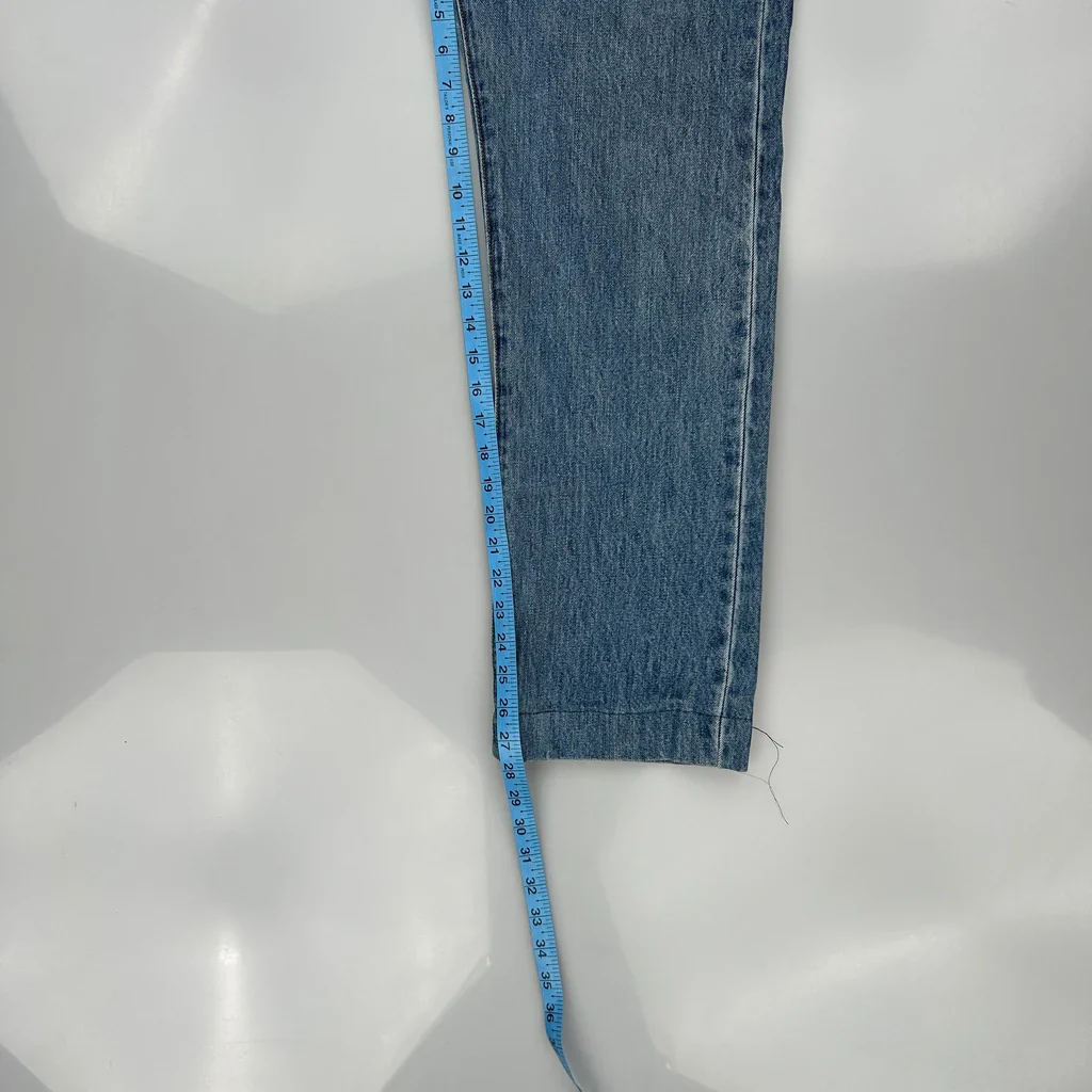 501 Levis Jeans - 32W 28L Blue Cotton - Image 5