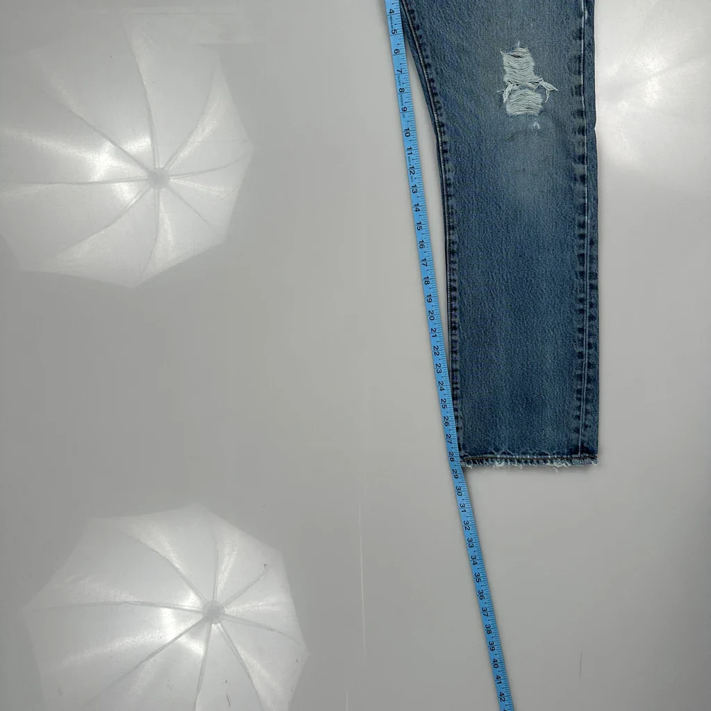 501 Levis Jeans - 32W 29L Blue Cotton - Image 5