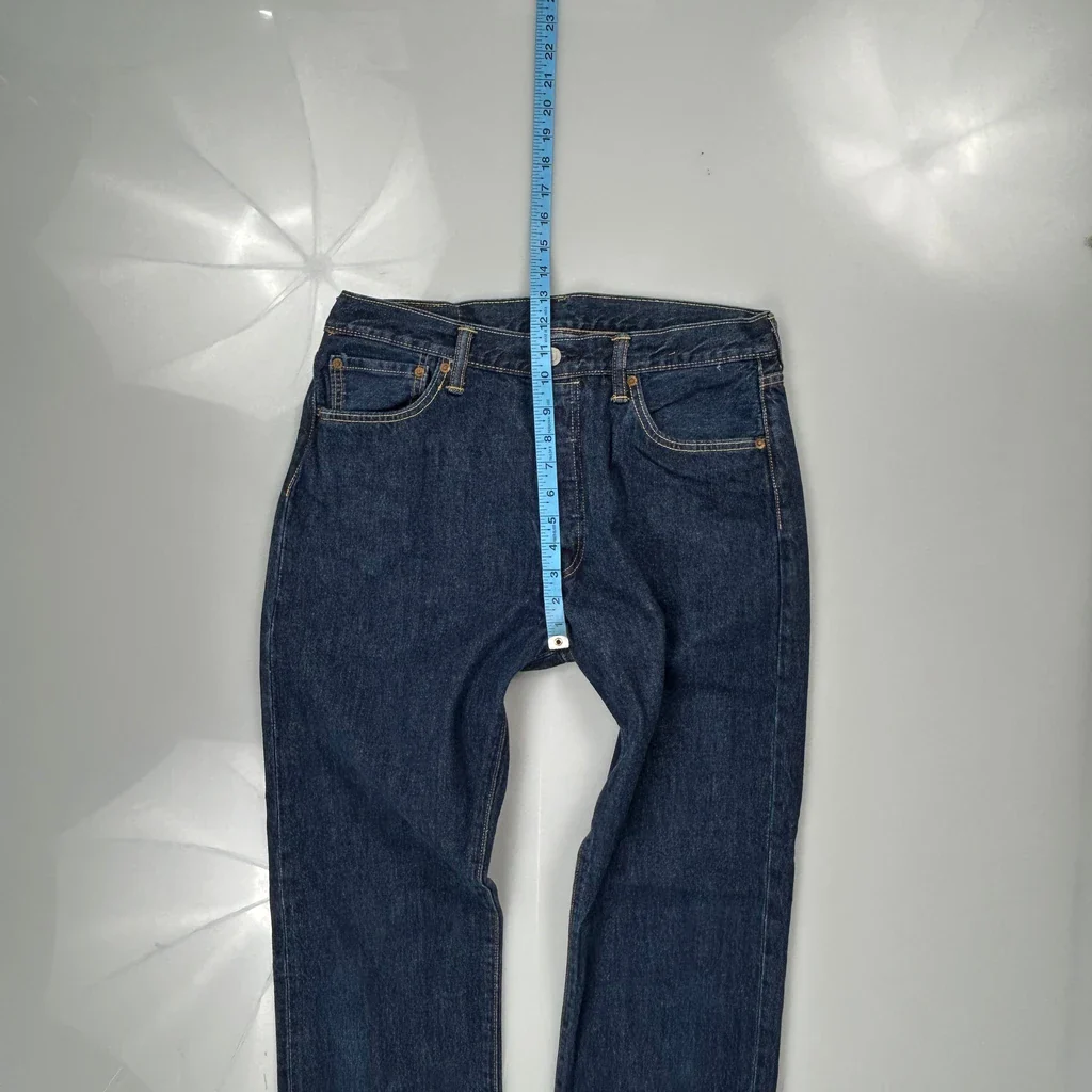 501 Levis Jeans - 32W 35L Blue Cotton - Image 4