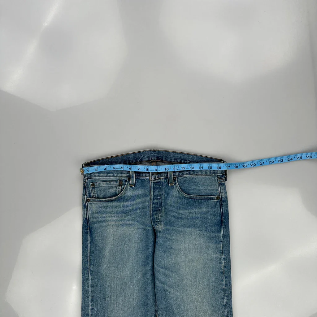 501 Levis Jeans - 33W 30L Blue Cotton - Image 3