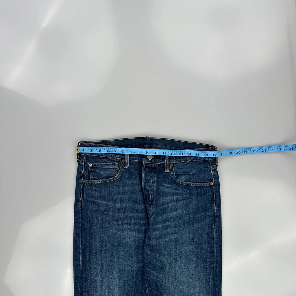 501 Levis Jeans - 34W 29L Blue Cotton - Image 3