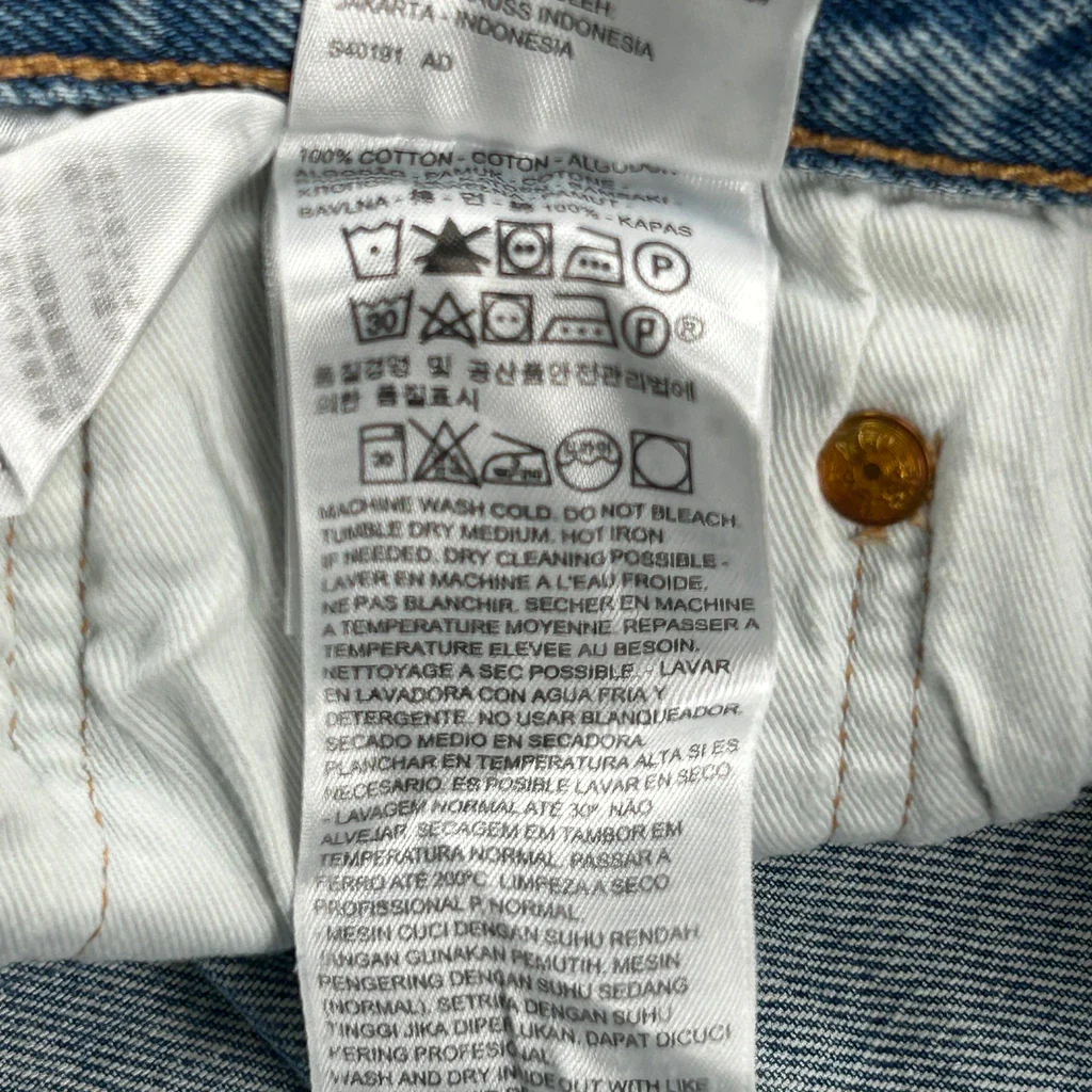 501 Levis Jeans - 34W 31L Blue Cotton - Image 6