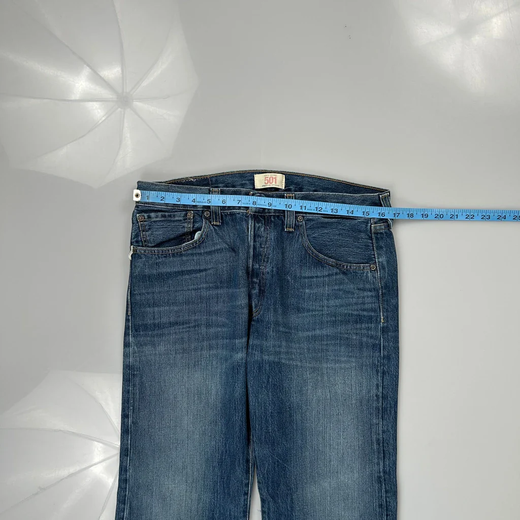 501 Levis Jeans - 34W 30L Blue Cotton - Image 3