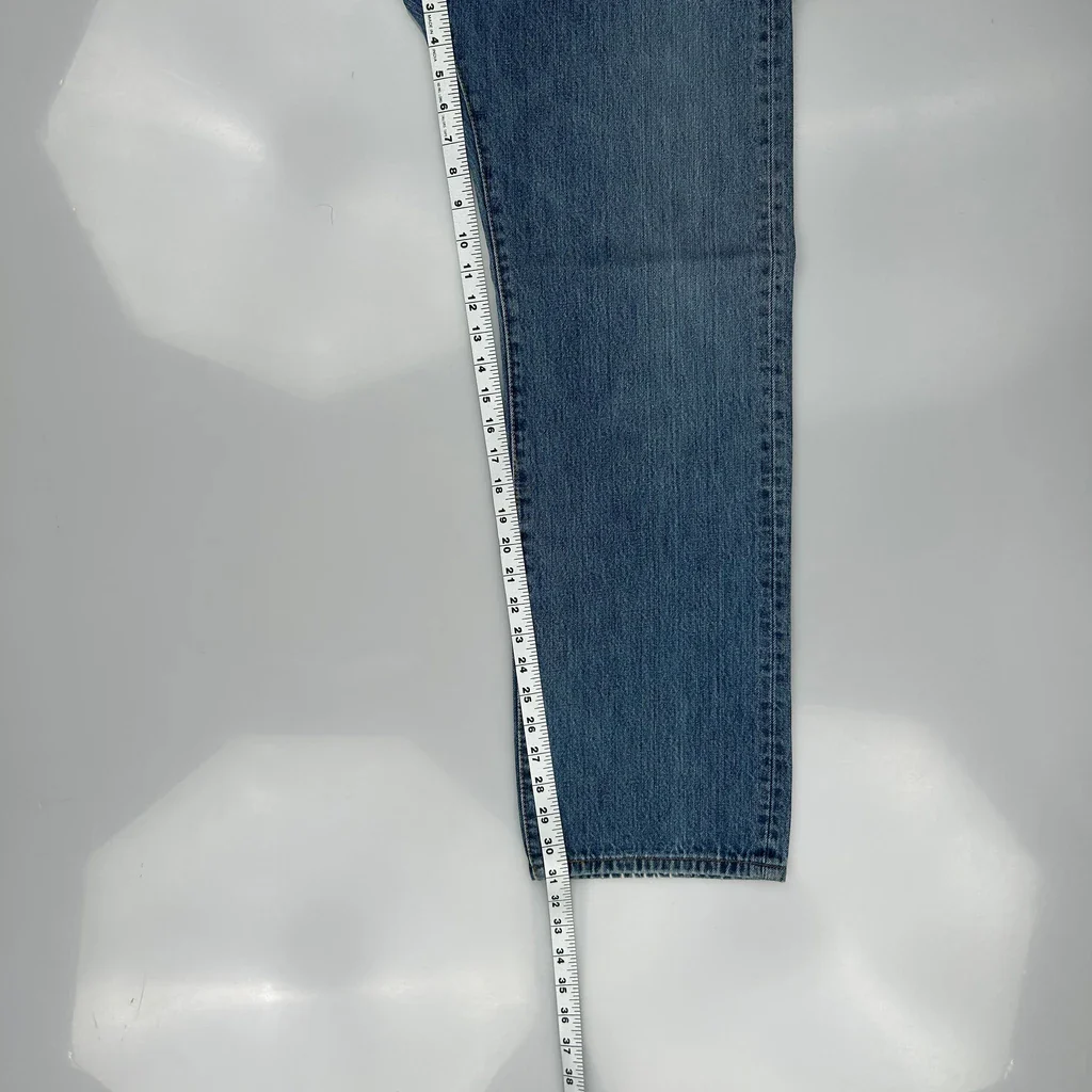 501 Levis Jeans - 35W 32L Blue Cotton - Image 4