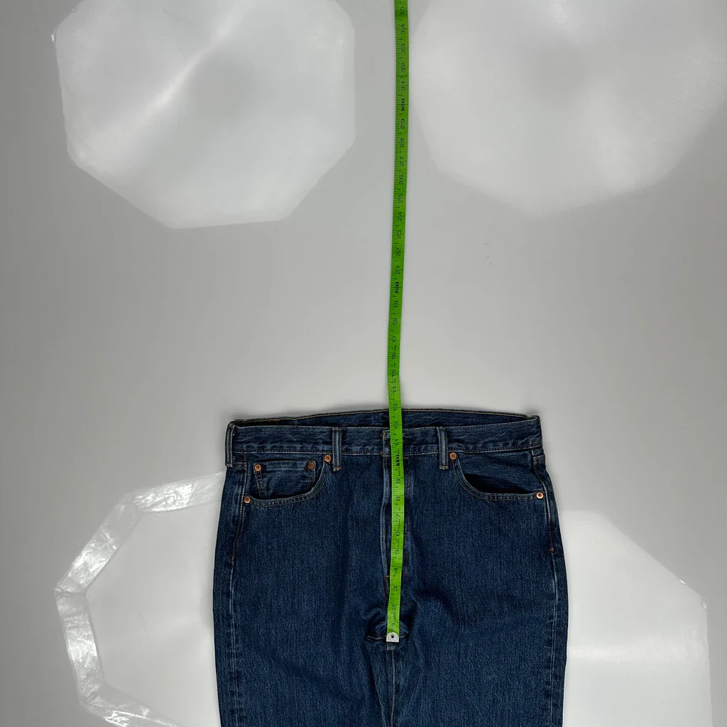501 Levis Jeans - 35W 33L Blue Cotton - Image 4