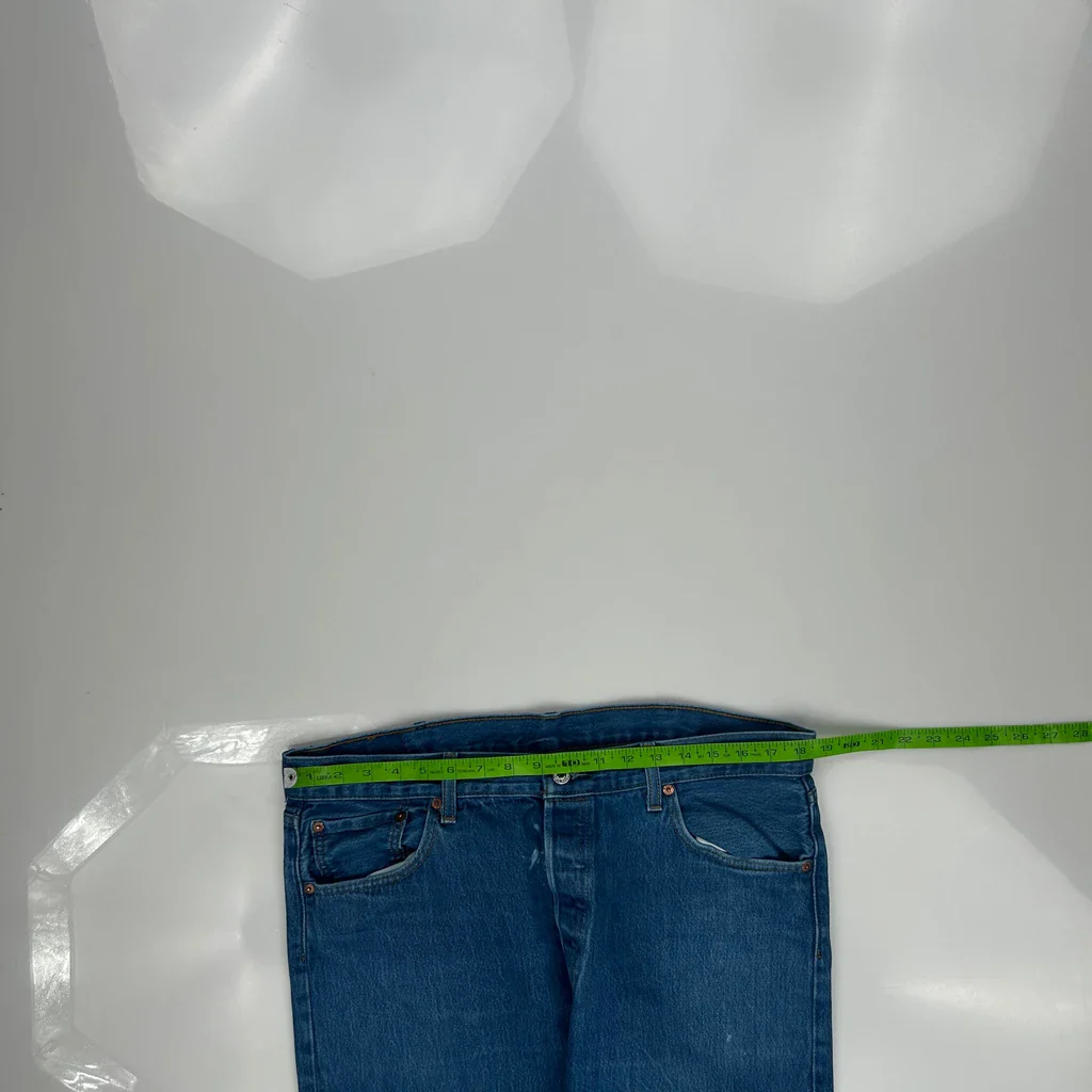 501 Levis Jeans - 36W 28L Blue Cotton - Image 3