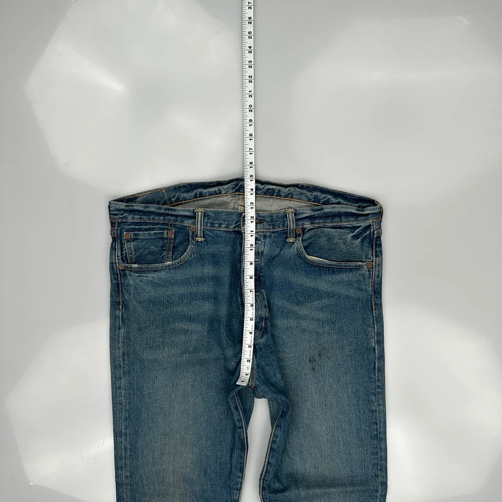 501 Levis Jeans - 38W 32L Blue Cotton - Image 4