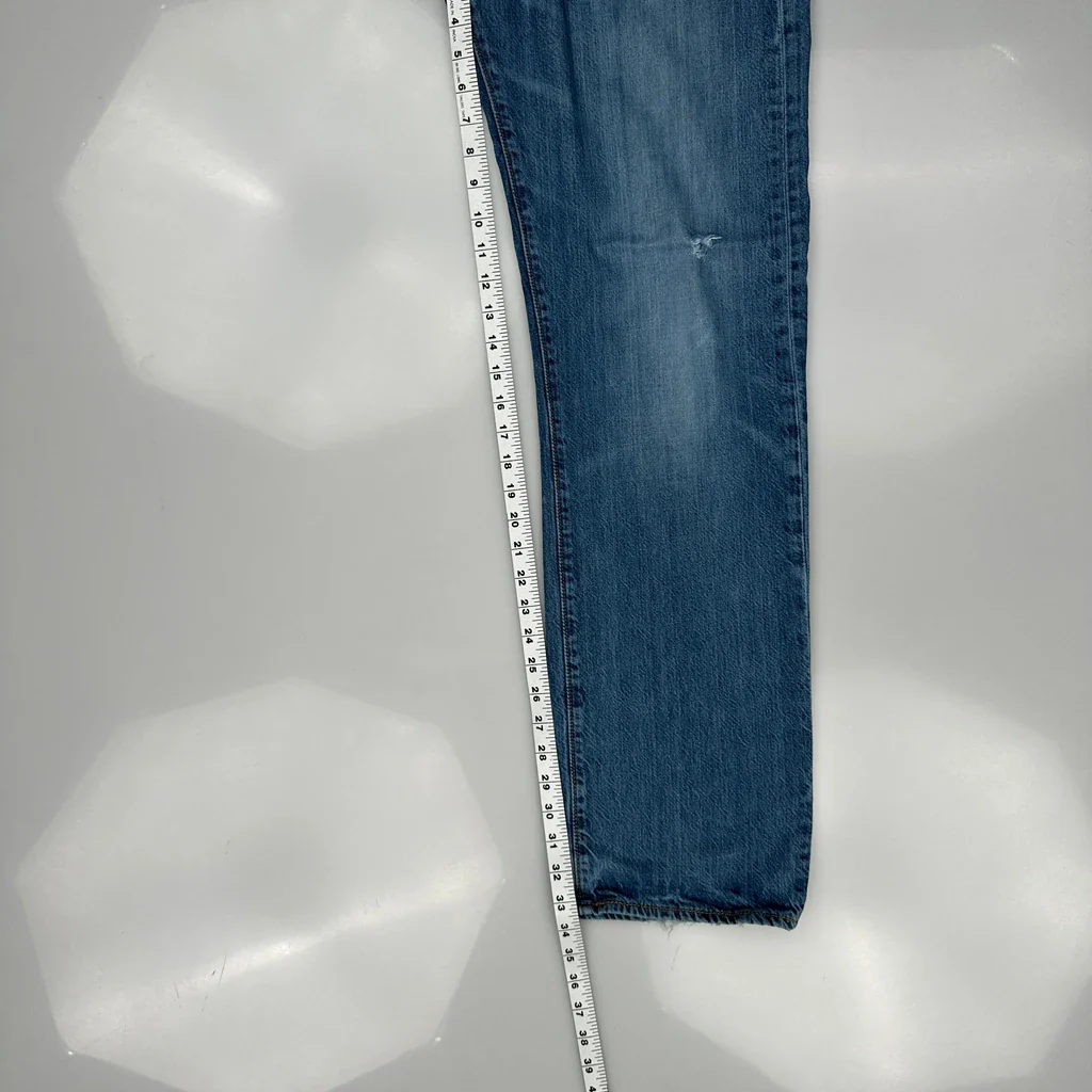 501 Levis Jeans - 38W 34L Blue Cotton - Image 5