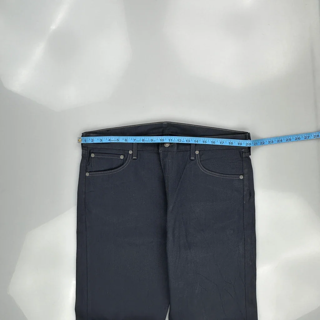 501 Levis Jeans - 40W 33L Dark Wash Cotton - Image 3