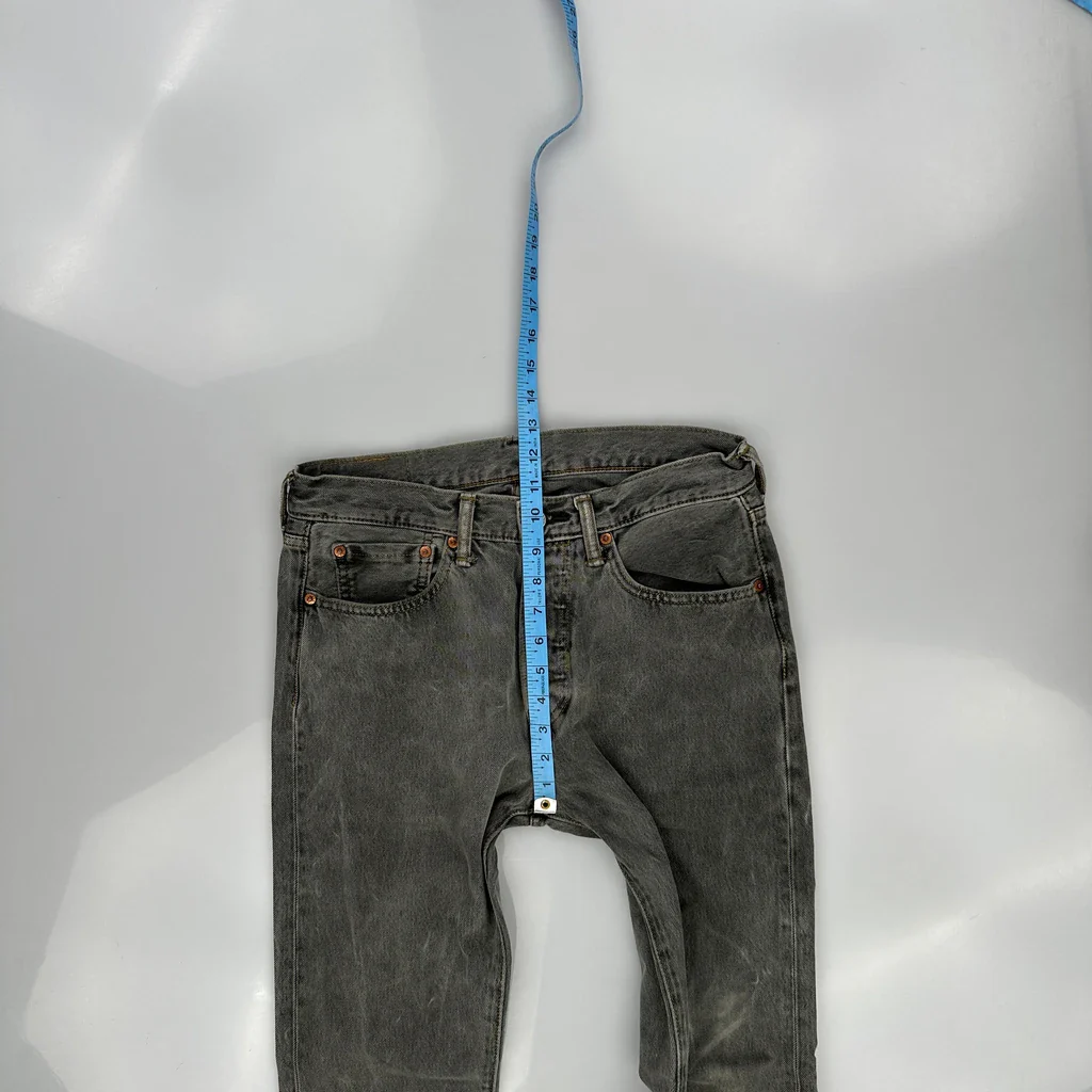 501 Levis Slim Fit Jeans - 32W 33L Grey Cotton - Image 4