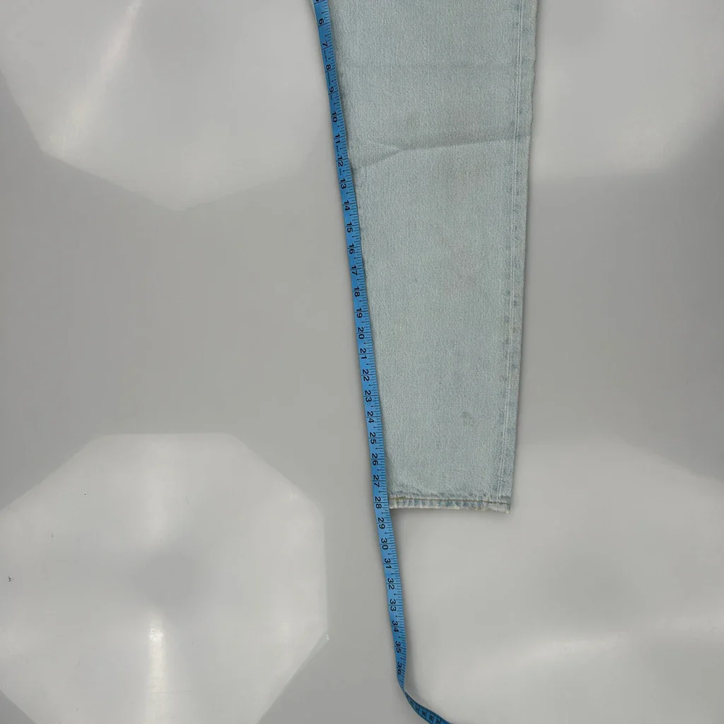 501 Levis Jeans - 30W 28L Light Wash Denim - Image 5