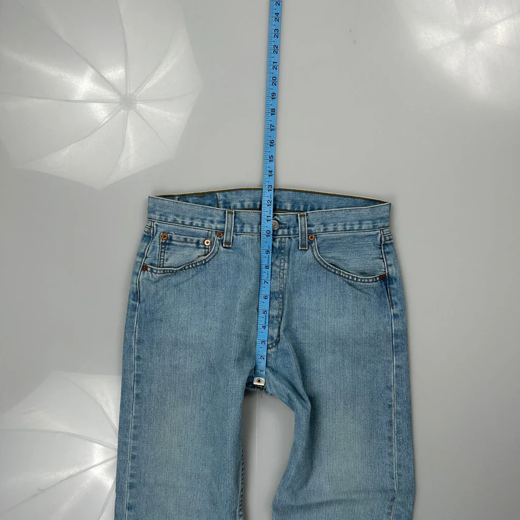501 Levis Jeans - 32W 29L Light Wash Cotton - Image 4