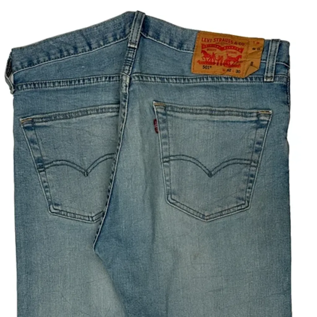 501 Levis Jeans - 33W 30L Light Wash Cotton - Image 9