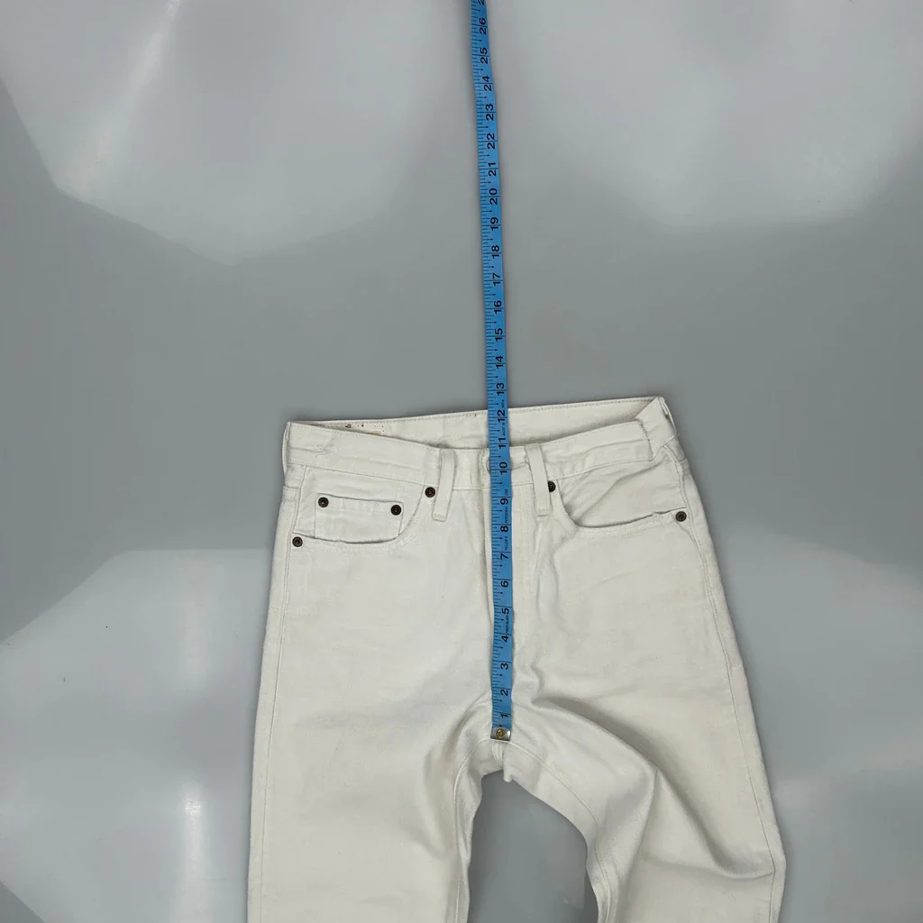 501 Levis Slim Fit Jeans - 28W 28L White Cotton - Image 4