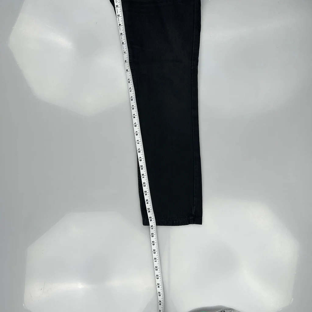 501 Levis Jeans - 28W UK 8 Black Denim - Image 5