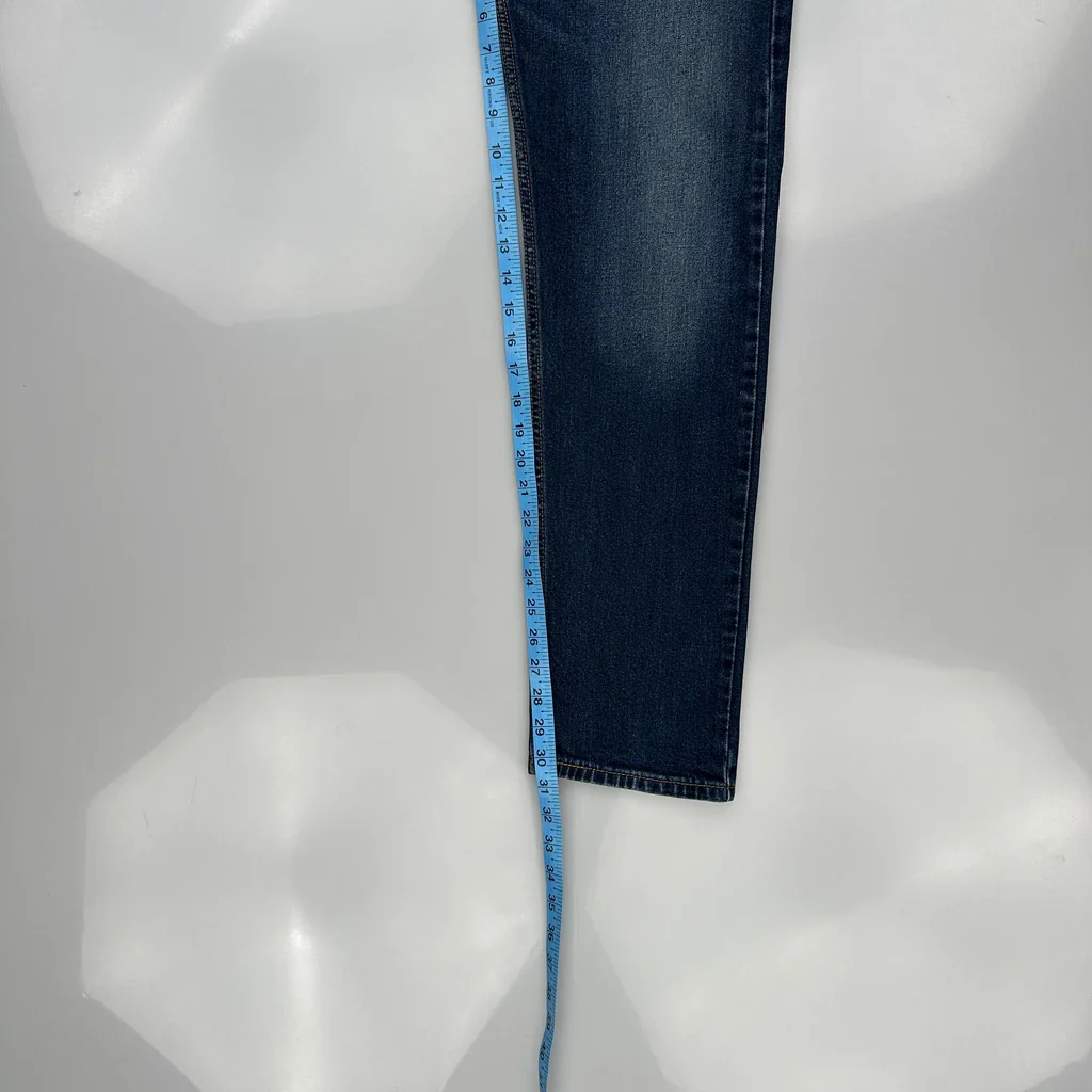 502 Levis Jeans - 32W 31L Blue Cotton - Image 5
