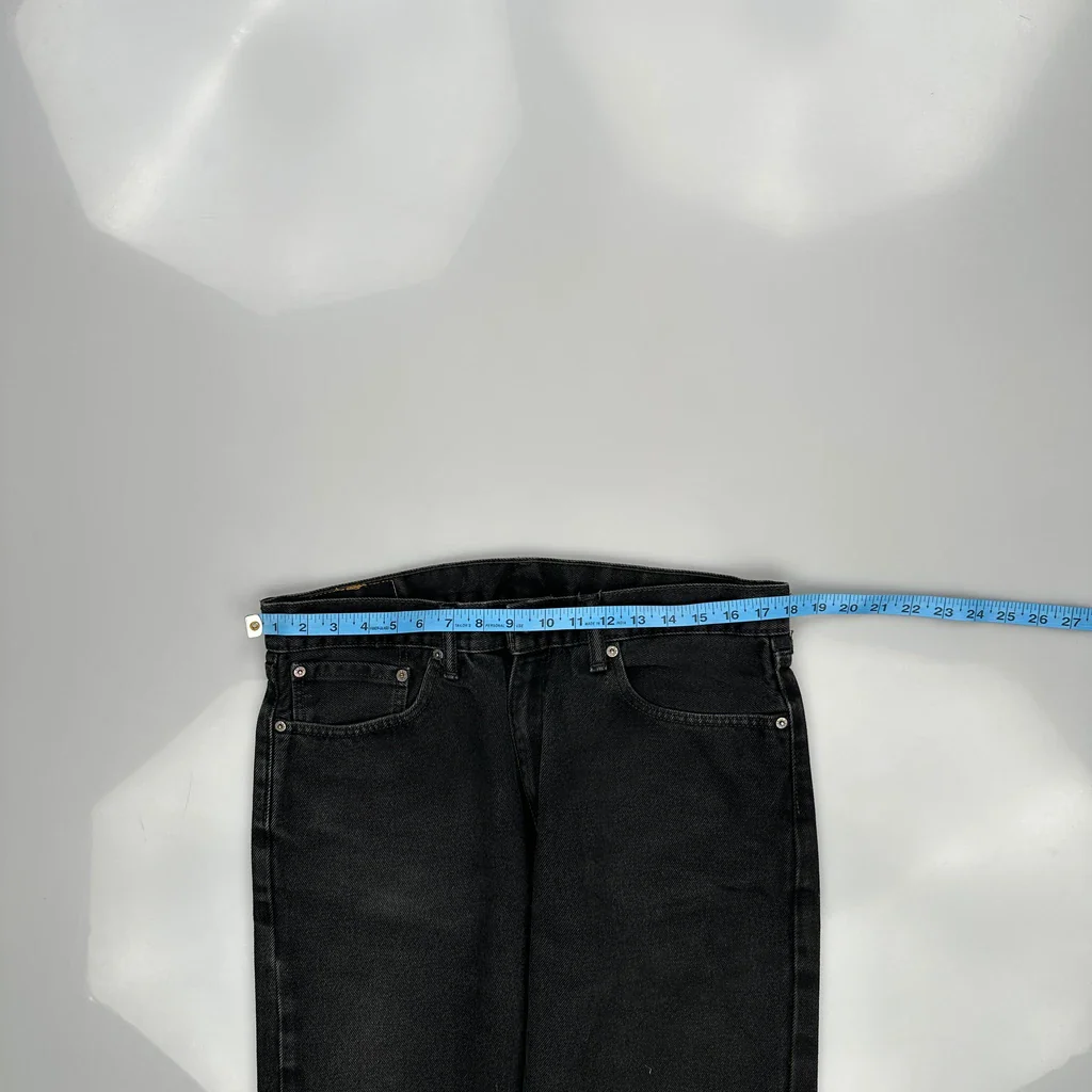 505 Levis Jeans - 36W 27L Black Denim - Image 3