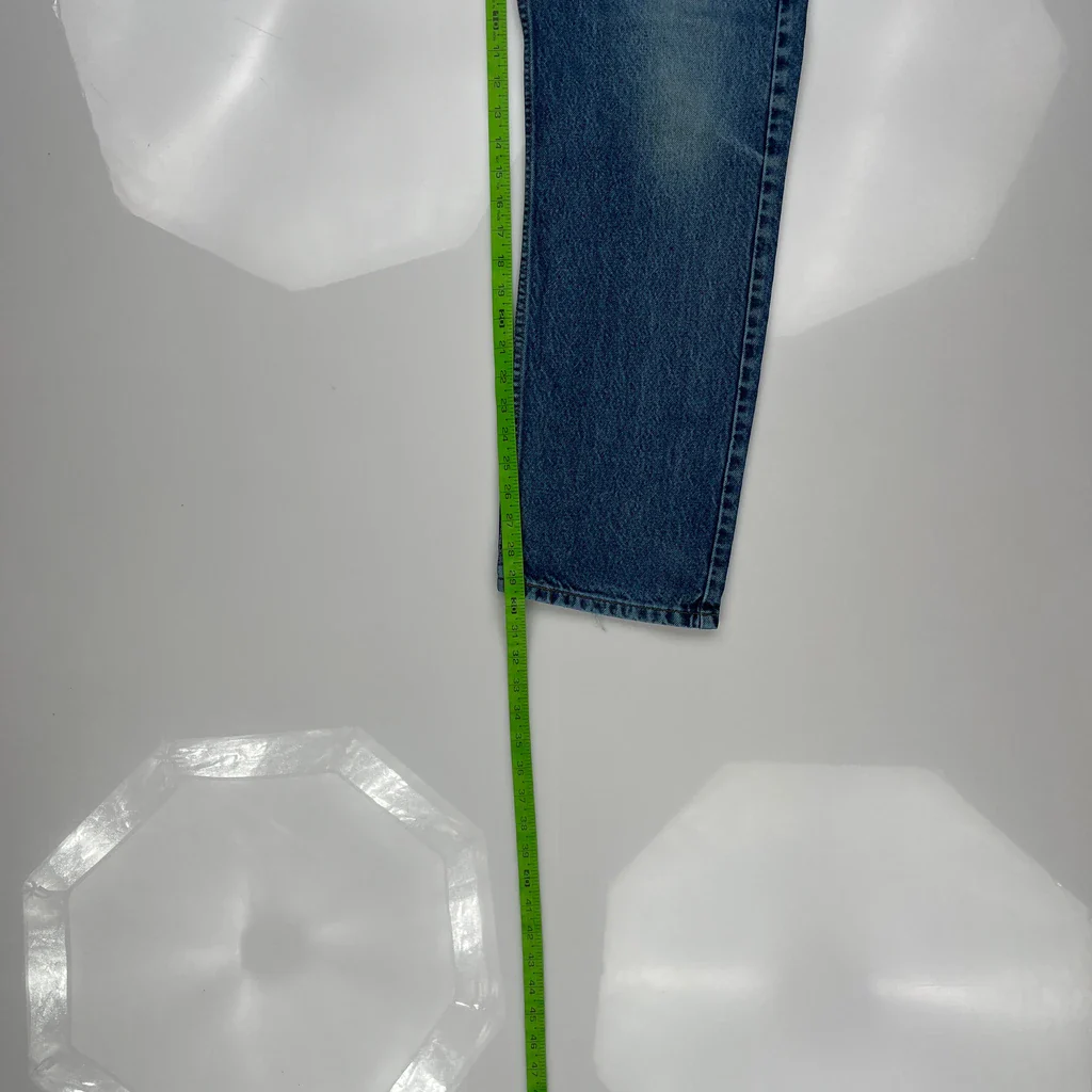 505 Levis Jeans - 31W 30L Blue Denim - Image 5