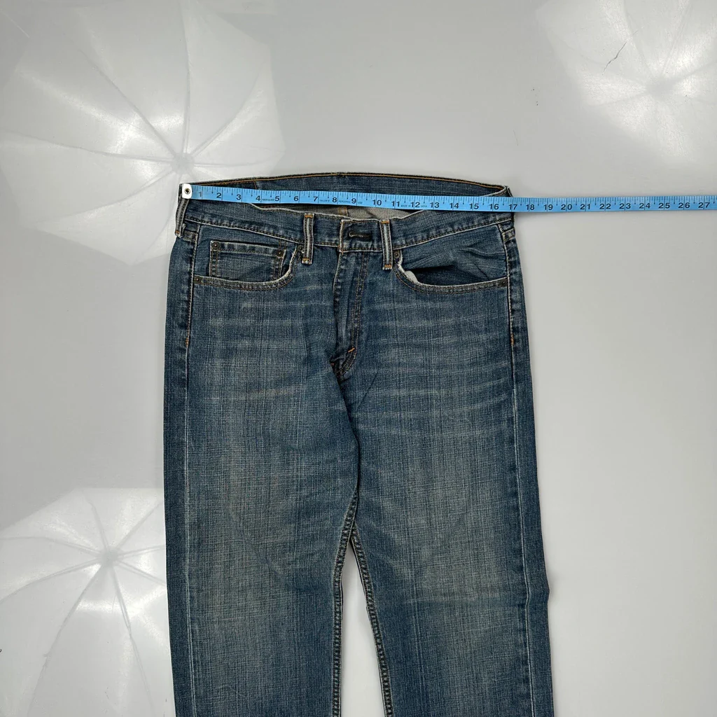 505 Levis Jeans - 34W 32L Blue Denim - Image 3