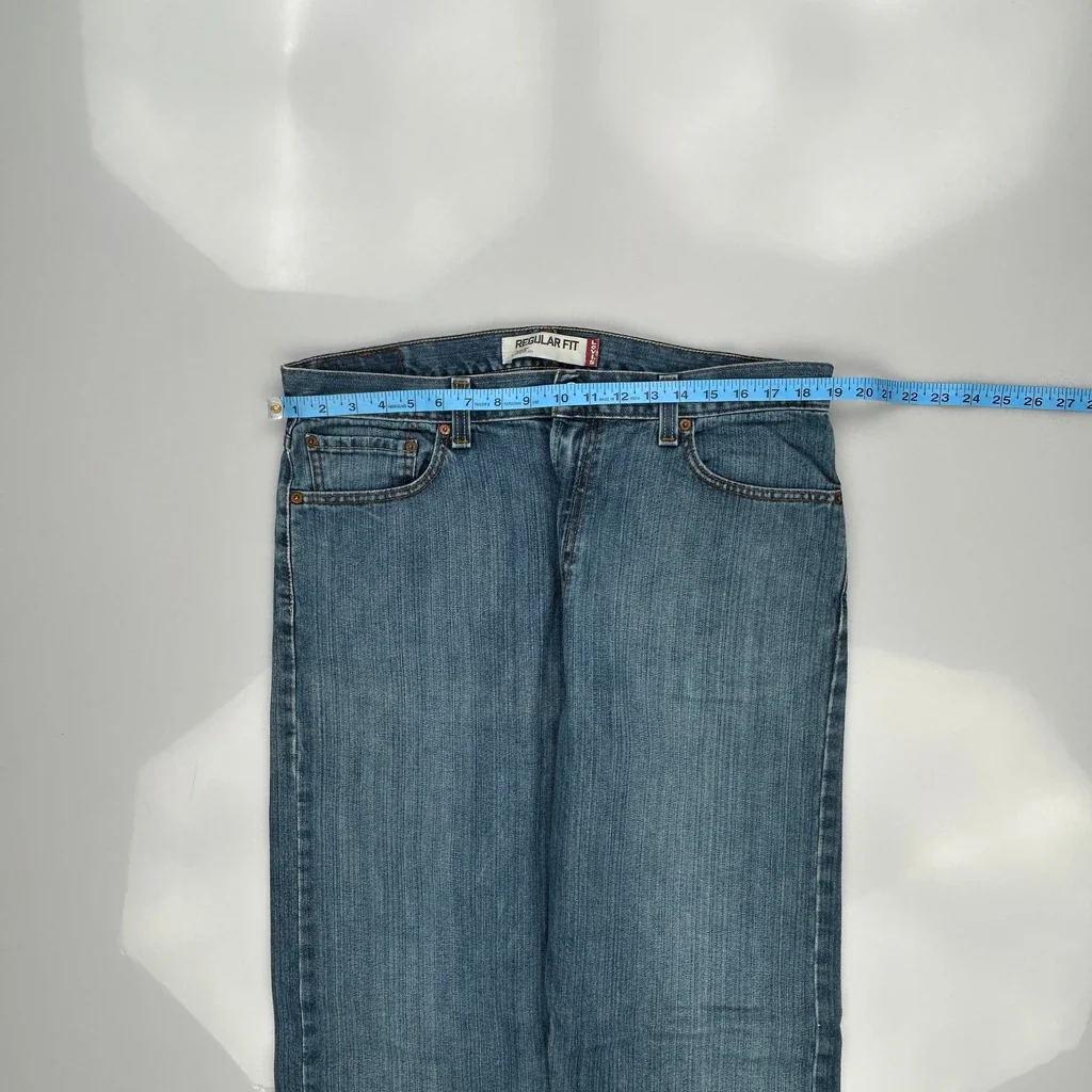 505 Levis Jeans - 36W 32L Blue Denim - Image 3