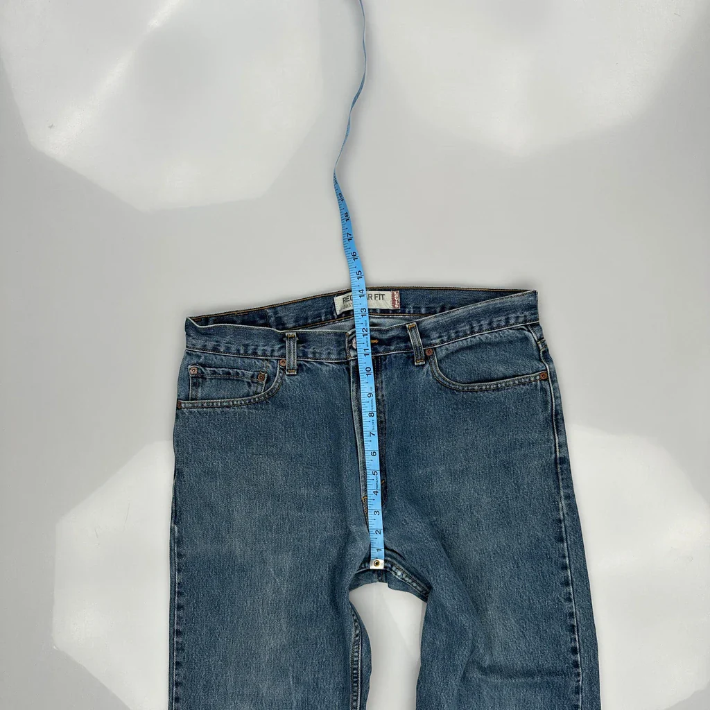 505 Levis Jeans - 36W 30L Blue Denim - Image 4