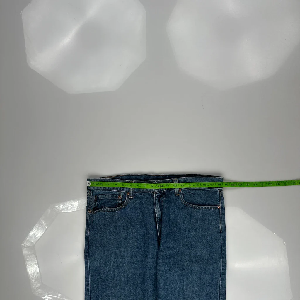 505 Levis Jeans - 36W 32L Blue Cotton - Image 3