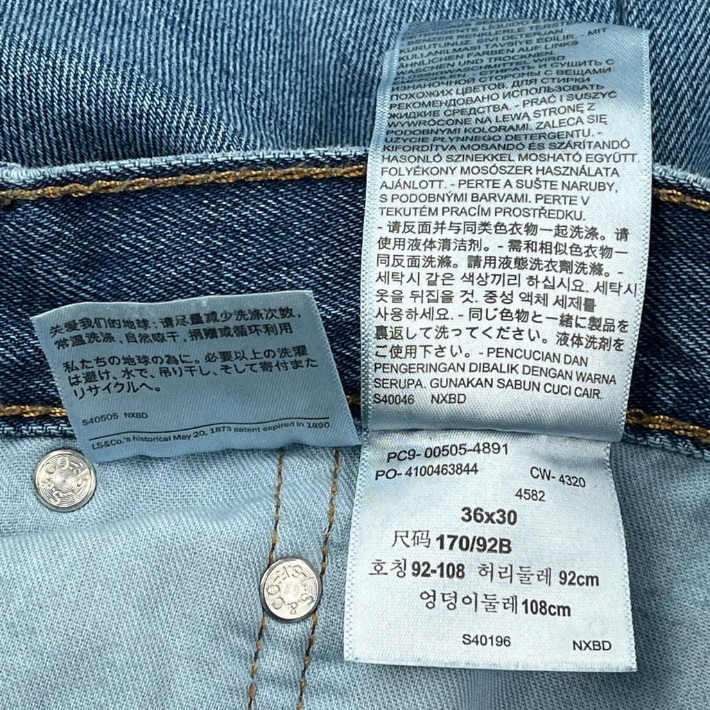 505 Levis Jeans - 36W 28L Blue Denim - Image 6