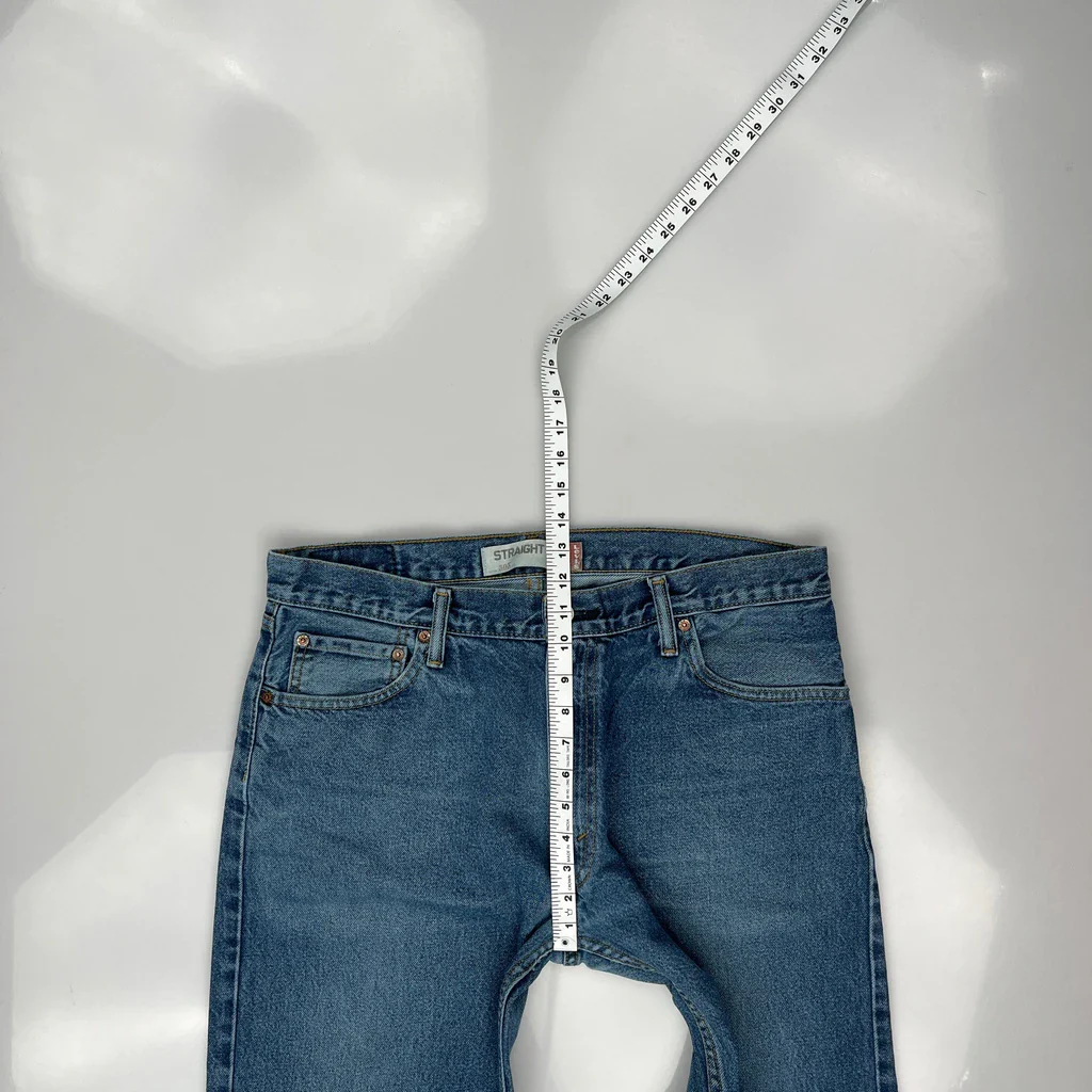 505 Levis Jeans - 36W 30L Blue Denim - Image 4