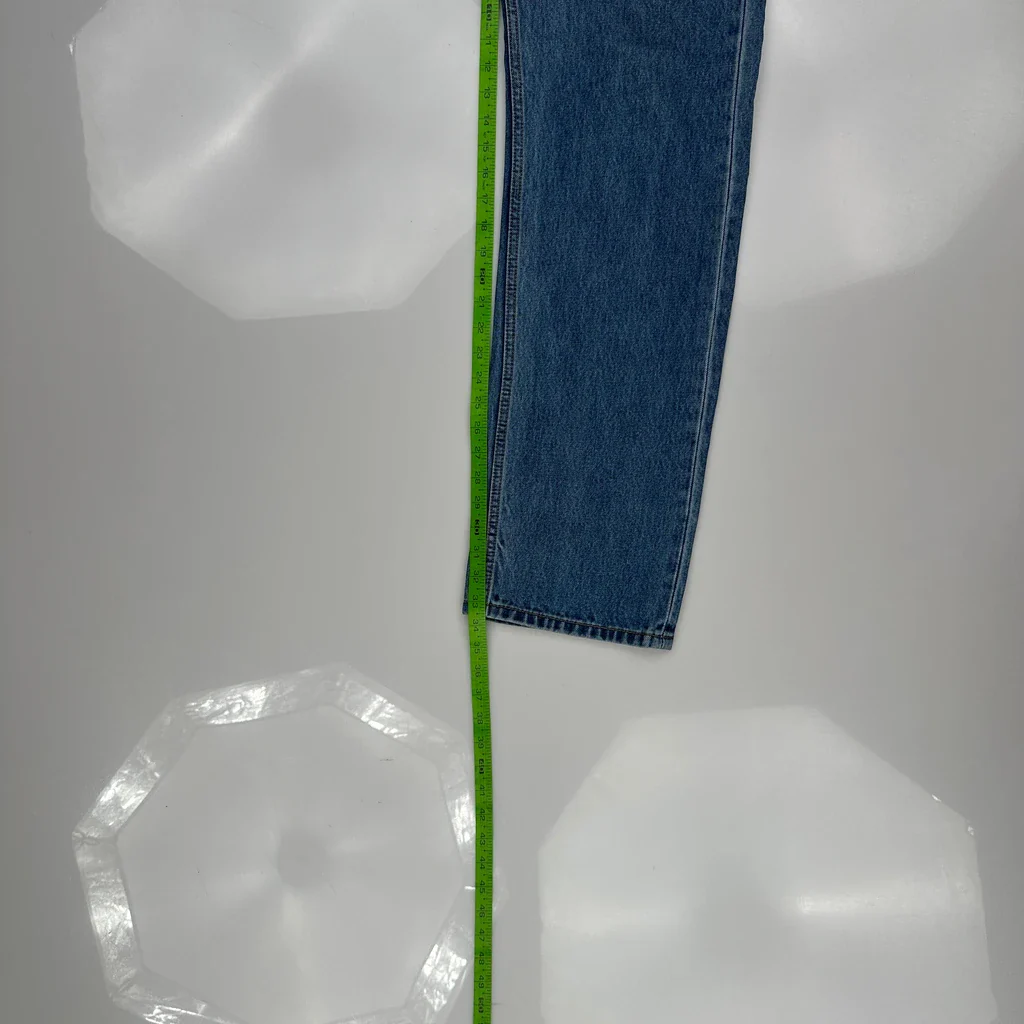 505 Levis Jeans - 38W 33L Blue Denim - Image 5