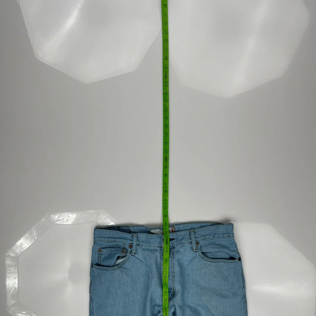 505 Levis Jeans - 33W 29L Light Wash Cotton - Image 4