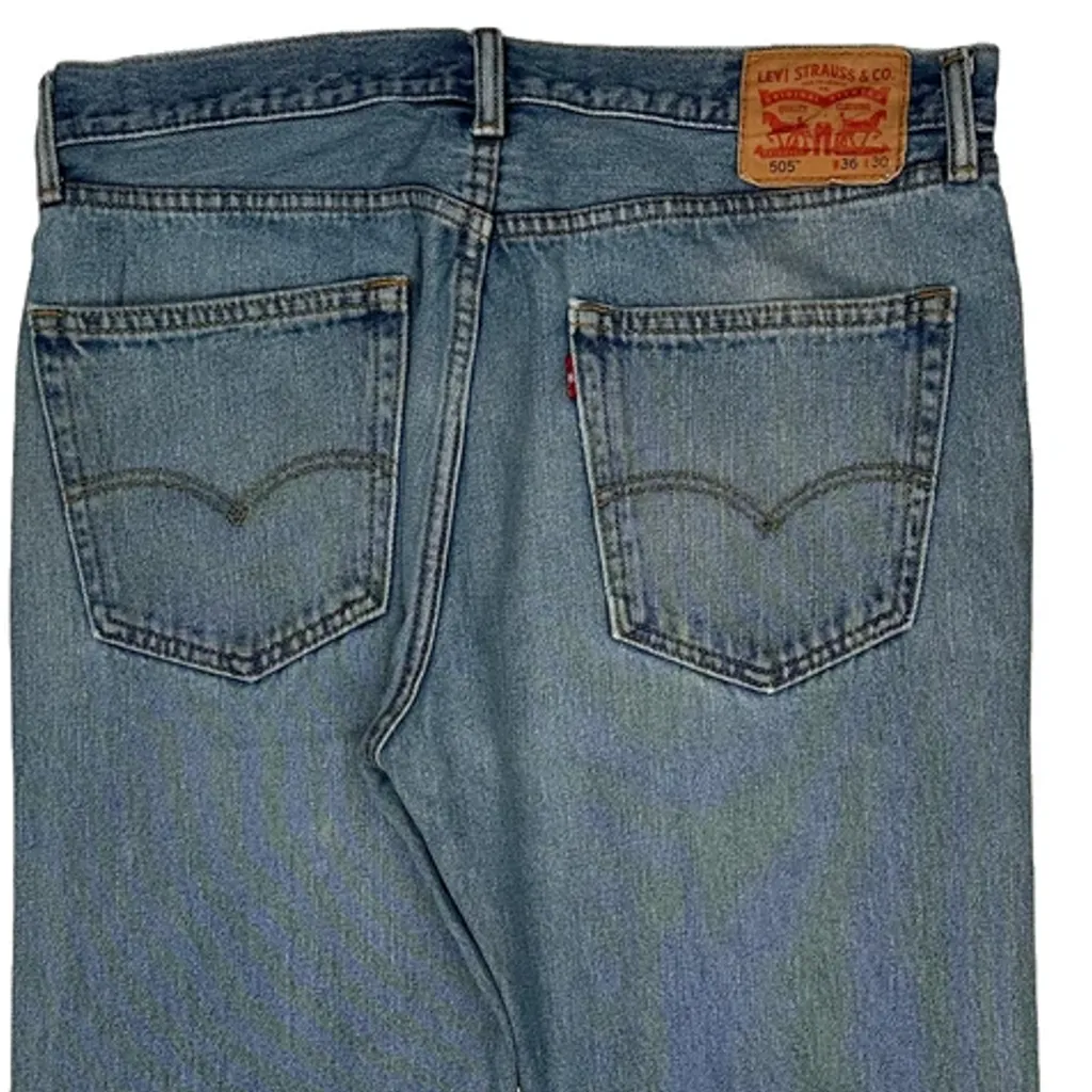 505 Levis Jeans - 36W 30L Light Wash Cotton - Image 8