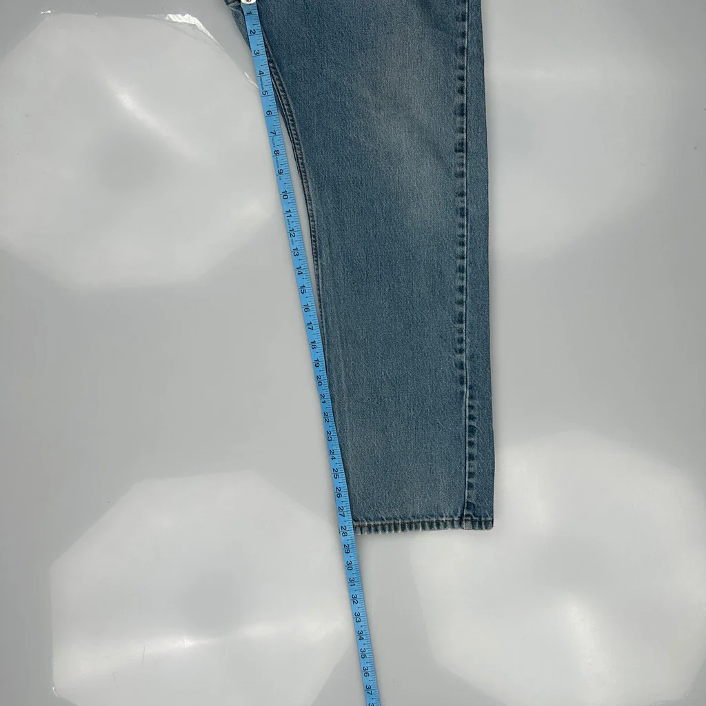 505 Levis Jeans - 36W 29L Light Wash Denim - Image 5