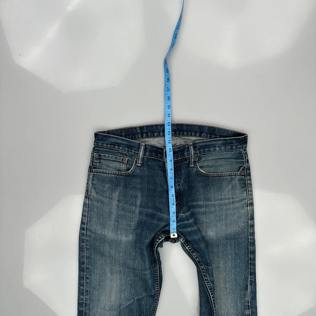 514 Levis Jeans - 34W 32L Blue Denim - Image 4