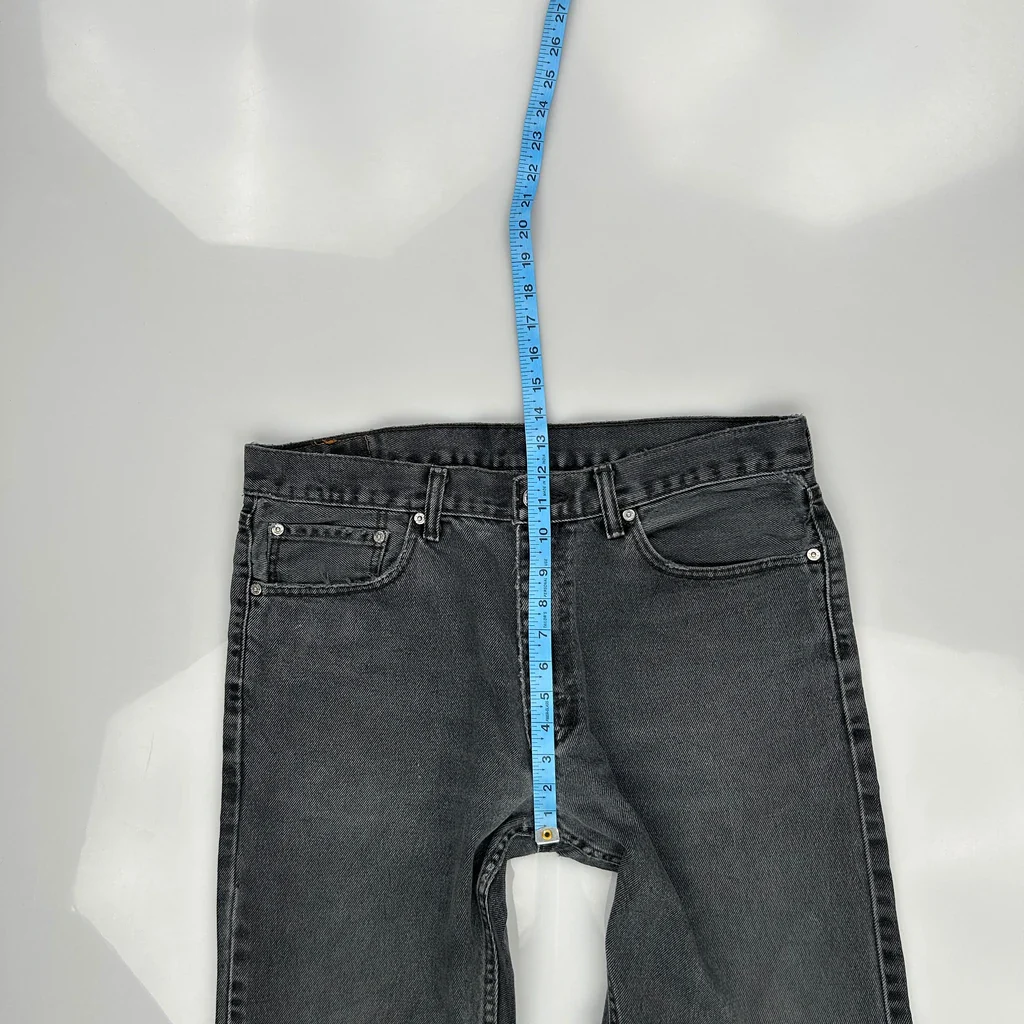 515 Levis Jeans - 36W 29L Gray Denim - Image 4