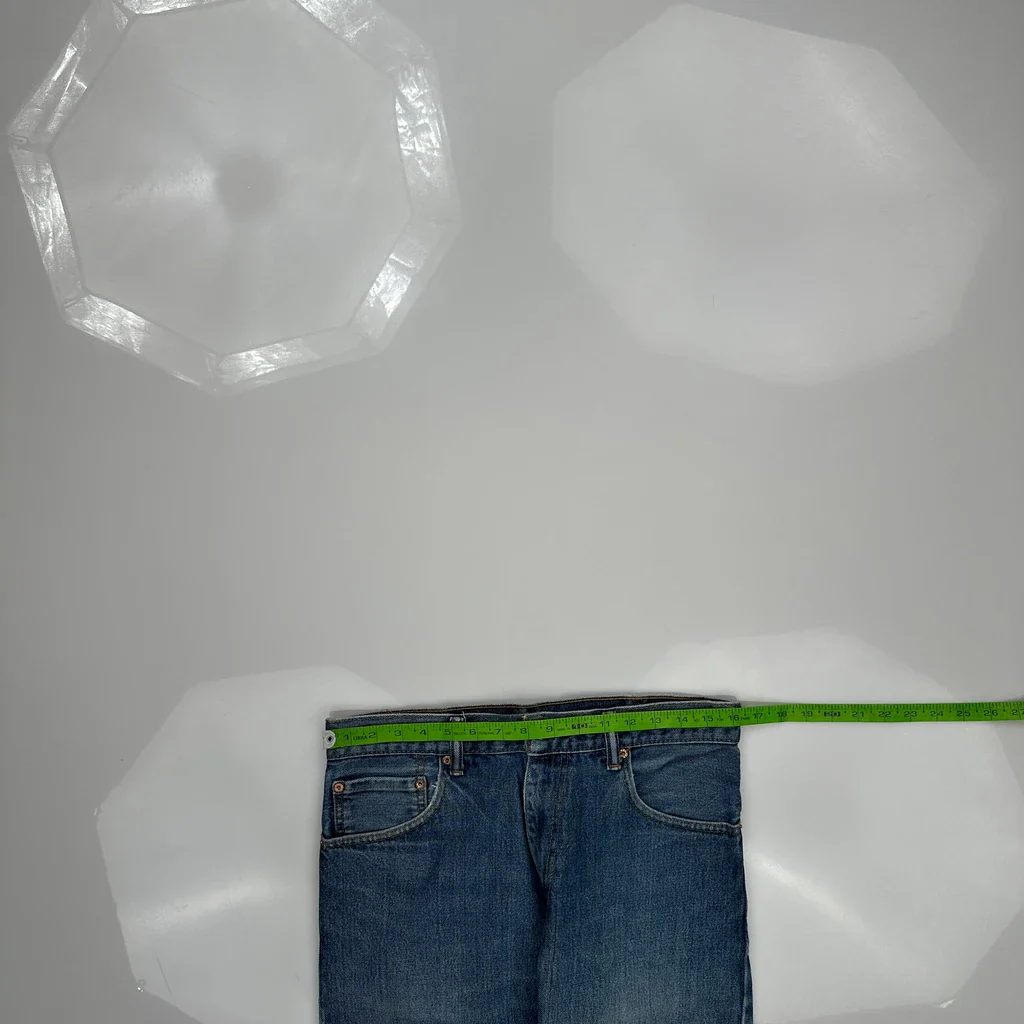 517 Levis Jeans - 32W 28L Blue Cotton - Image 3