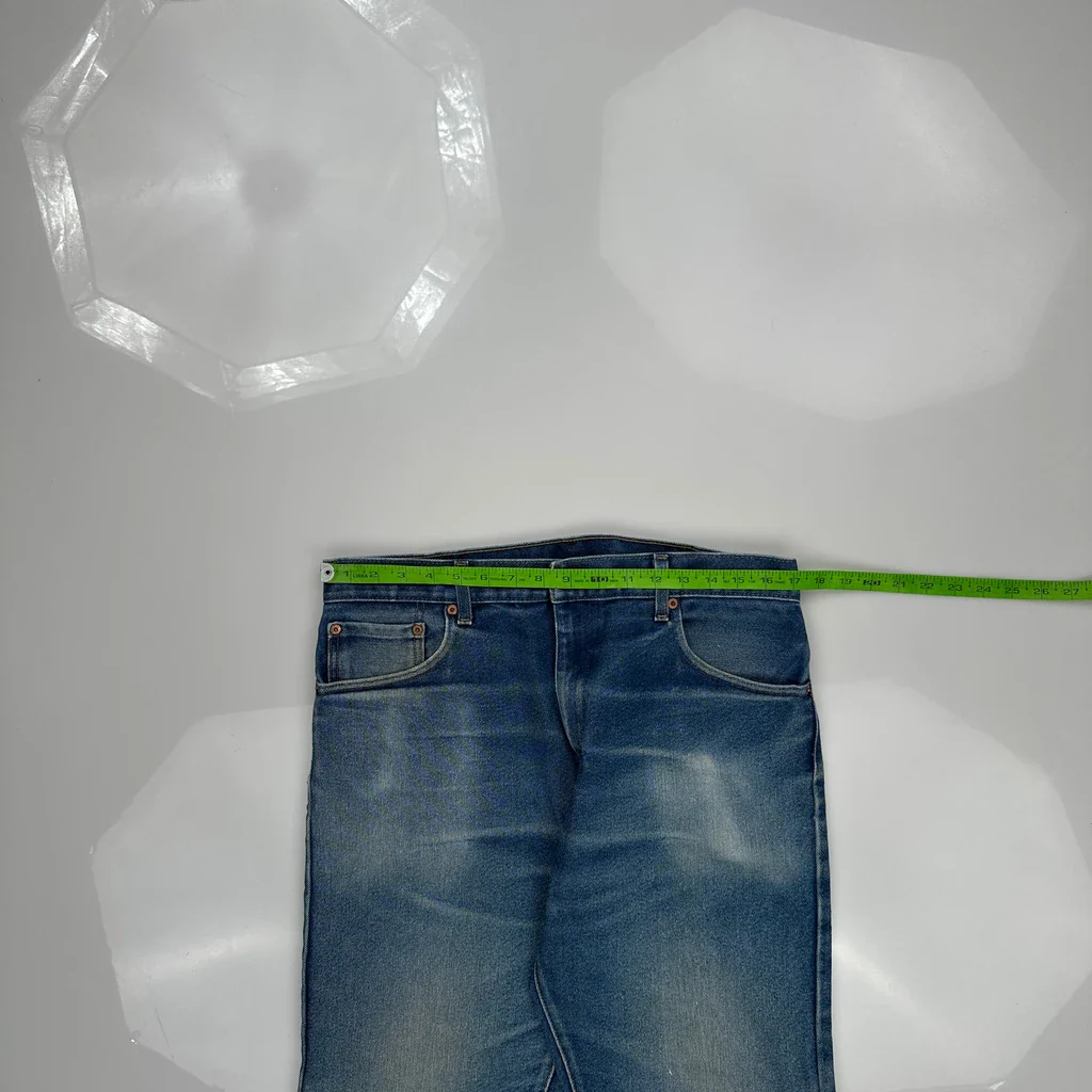 517 Levis Jeans - 32W 35L Blue Cotton Blend - Image 3